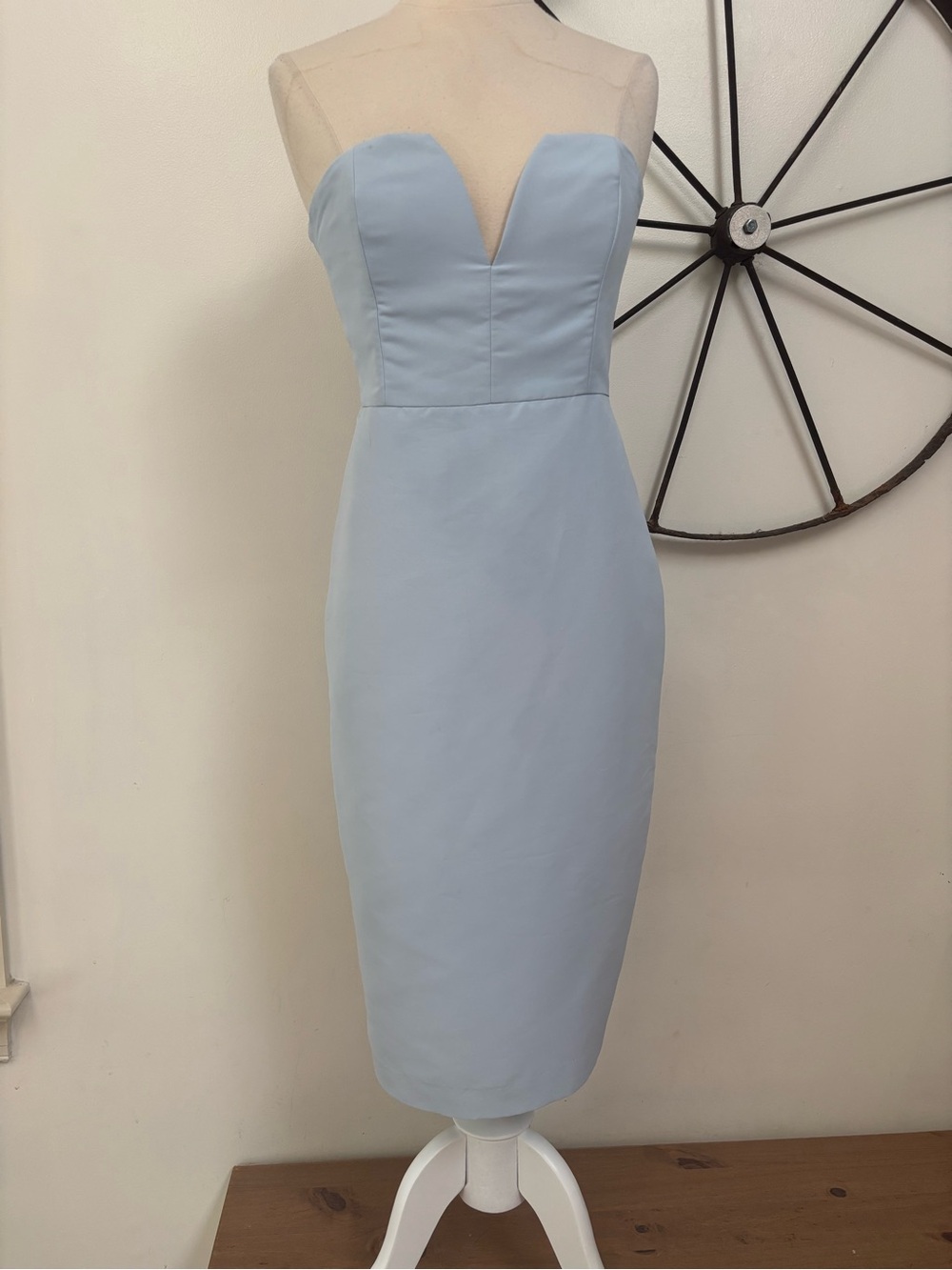 Sachin & Babi light powder blue strapless knee length cocktail dress 10